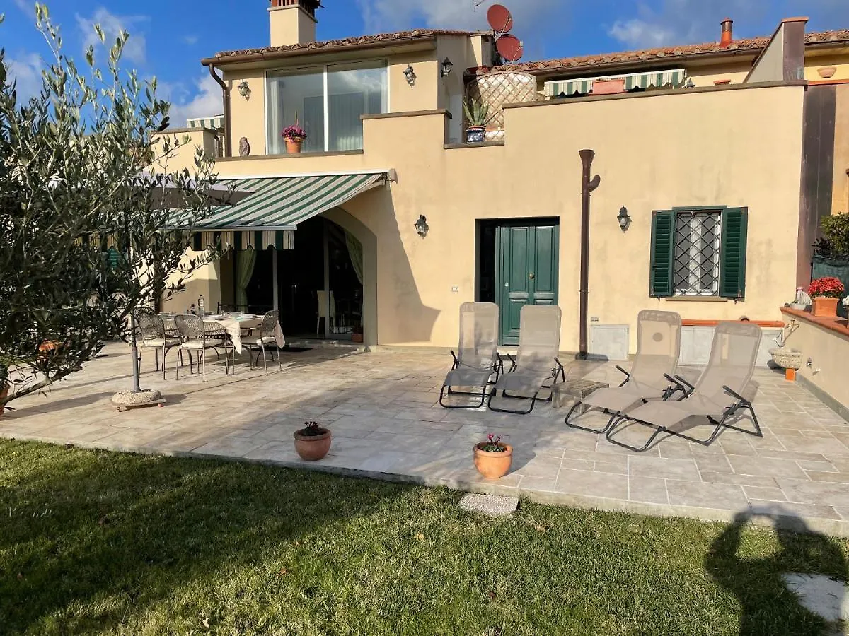 Incantevole Mugello سكاربيرا شقة